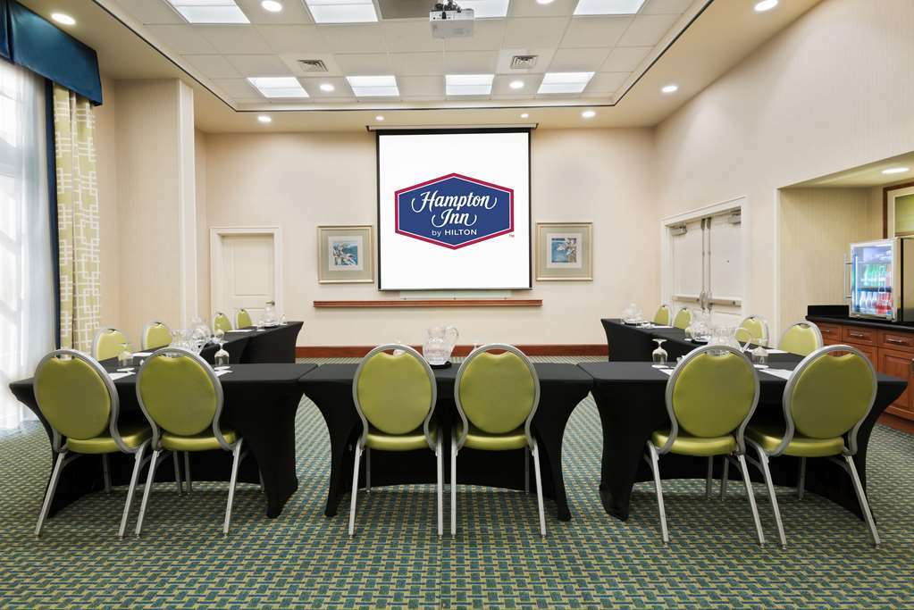 Hampton Inn & Suites Orlando Airport At Gateway Village Facilities photo